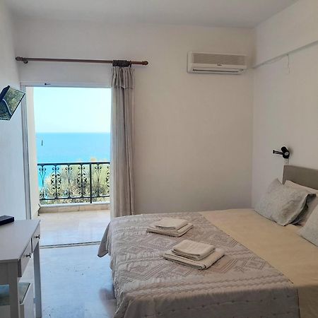 Livikon Studios & Rooms Rodhákinon Dış mekan fotoğraf