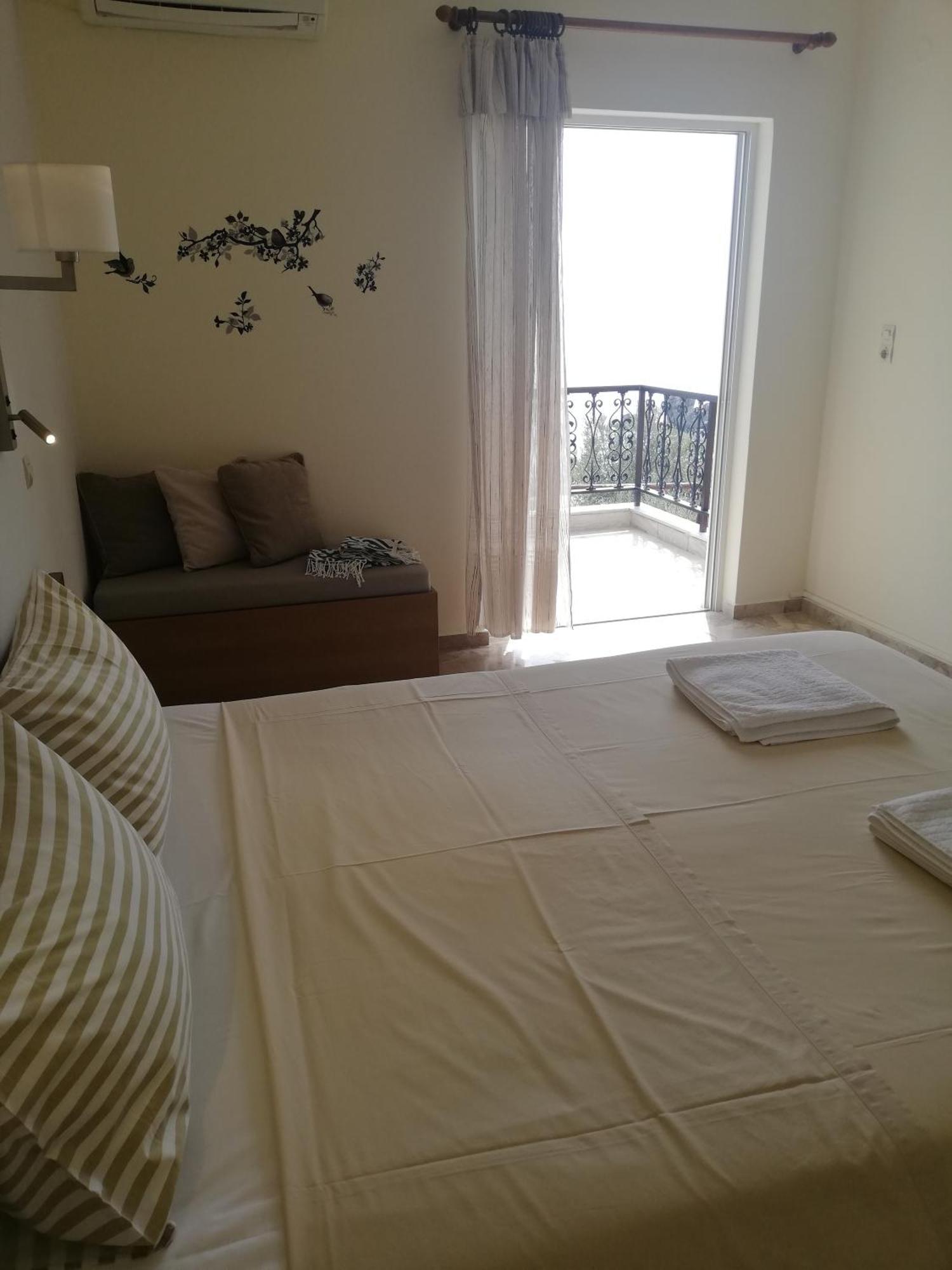 Livikon Studios & Rooms Rodhákinon Oda fotoğraf